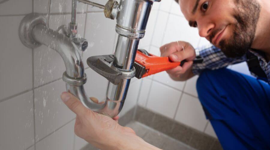 Expert burst pipe repair services in Pendleton, KY